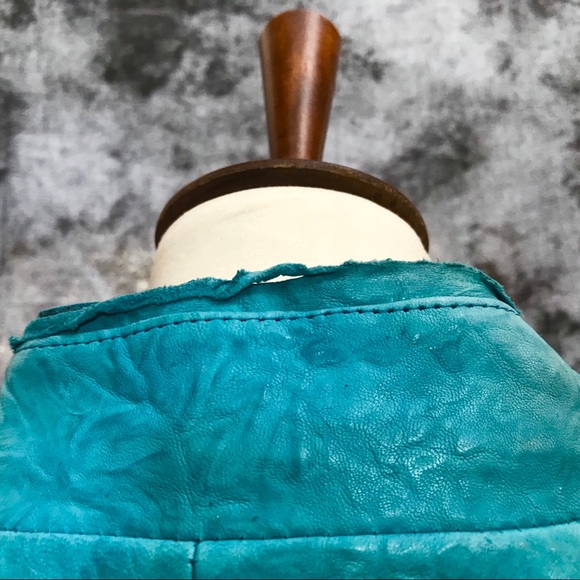 Leather jacket - Picture 5 of 8